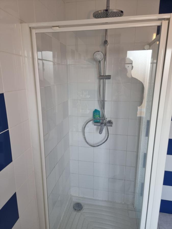 Auberge Angers Extérieur photo